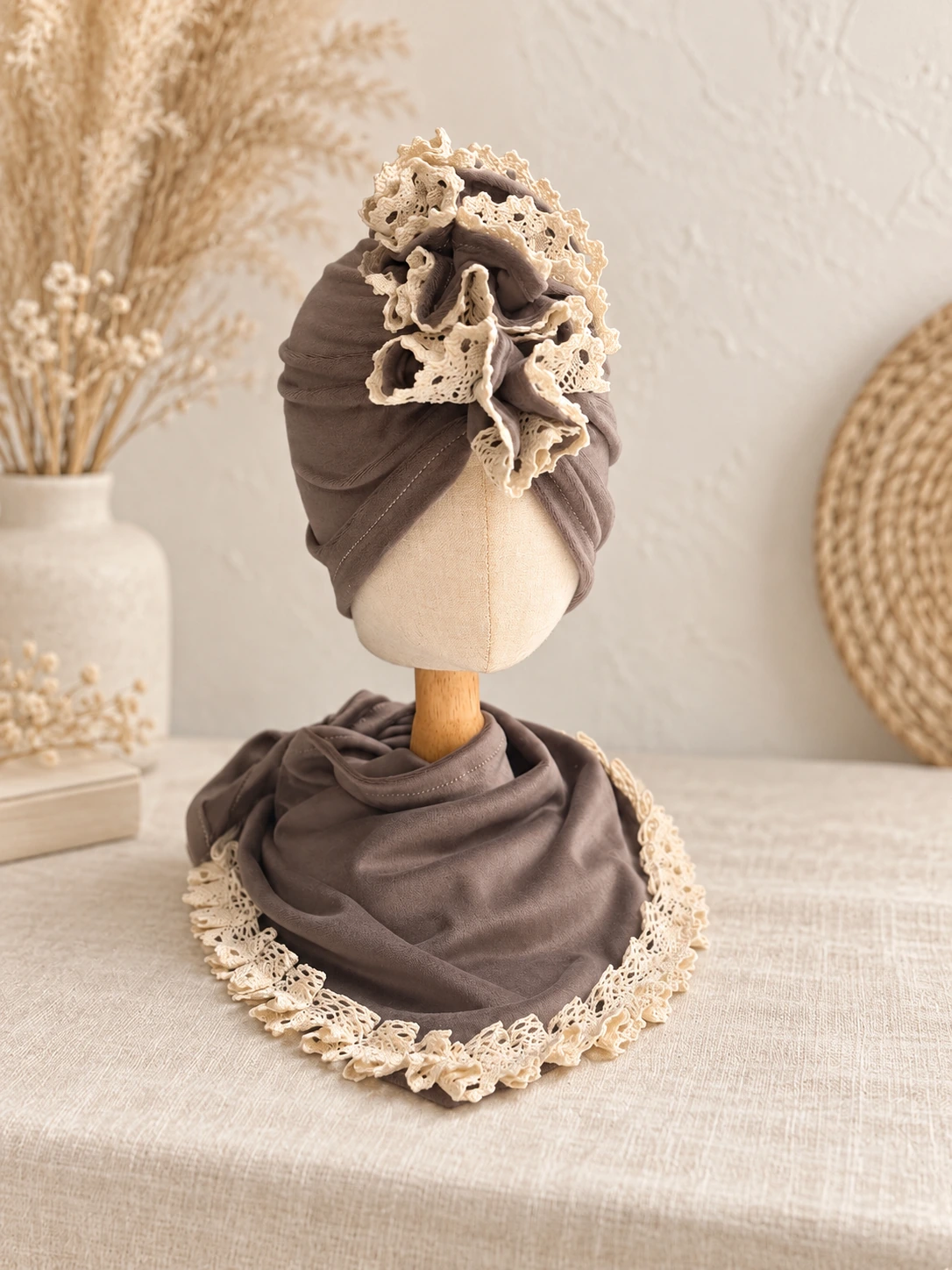 Komplet welurowy turban i chusta koronka (mocca) - obrazek 3
